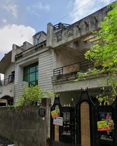 Image of 2200 Sq.ft 5 BHK Duplex for sale in Gayatri Omkar Apartment, Omkar Nagar, Nagpur for Rs. 25000000