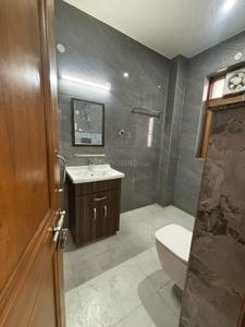 Bathroom Image of 1800 Sq.ft 2 BHK Apartment / Flat for rent in Sector 22 Gurgaon for Rs. 40000