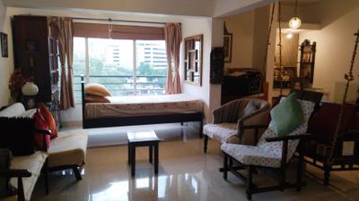 Living Room Image of 1230 Sq.ft 2 BHK Apartment / Flat for sale in Kalyani Nagar Pune for Rs. 18000000