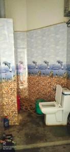 Bathroom Image of 999 Sq.ft 6 BHK Independent House for sale in Sarsol Aligarh for Rs. 6000000