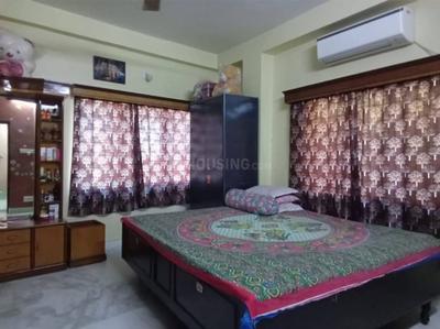 Bedroom Image of 1000 Sq.ft 2 BHK Apartment / Flat for sale in Tollygunge Kolkata for Rs. 4000000