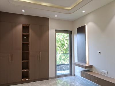 Bedroom Image of 1800 Sq.ft 3 BHK Builder Floor for sale in Paschim Vihar New Delhi for Rs. 36000000