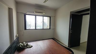 Bedroom Image of 650 Sq.ft 1.5 BHK Apartment / Flat for rent in Mahavir Platinum, Chedda Nagar Mumbai for Rs. 53000