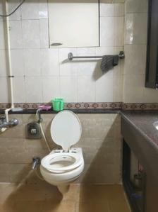 Common Bathroom Image of 1100 Sq.ft 3 BHK Apartment / Flat for sale in Vipul Shanti Heights, Matunga East Mumbai for Rs. 60500000