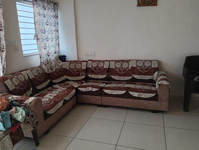 Hall Image of 732 Sq.ft 2 BHK Apartment / Flat for sale in Shree Kalash Icon, Makarpura Vadodara for Rs. 2200000