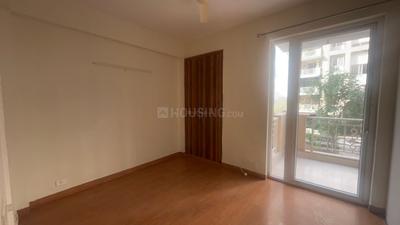 Bedroom Image of 1450 Sq.ft 3.5 BHK Apartment / Flat for sale in Emaar Palm Hills, Sector 77 Gurgaon for Rs. 18200000