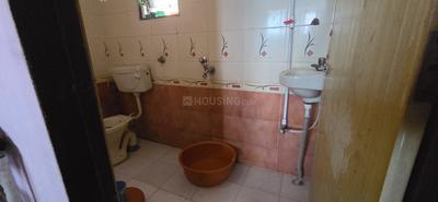 Bathroom Image of 1400 Sq.ft 3 BHK Apartment / Flat for sale in Kamothe Navi Mumbai for Rs. 11500000