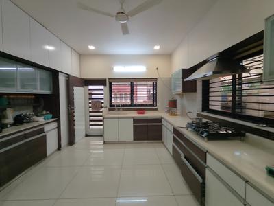Kitchen Image of 5180 Sq.ft 5 BHK Villa for sale in Thaltej Ahmedabad for Rs. 80000000