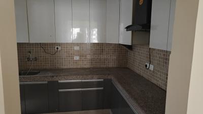 Kitchen Image of 1350 Sq.ft 2 BHK Apartment / Flat for rent in Paras Dews, Sector 106 Gurgaon for Rs. 37000