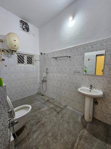Bathroom Image of 3600 Sq.ft 4 BHK Independent House for rent in  Vinayaga Layout, Nagarbhavi Bengaluru for Rs. 65000