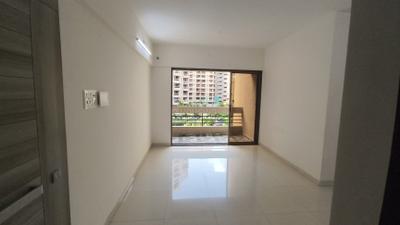 Living Room Image of 2200 Sq.ft 4 BHK Apartment / Flat for sale in Evershine Amavi 303, Virar West Virar for Rs. 14000000