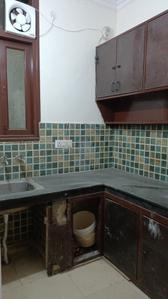 Kitchen Image of 650 Sq.ft 2 BHK Builder Floor for rent in Govindpuri New Delhi for Rs. 15000