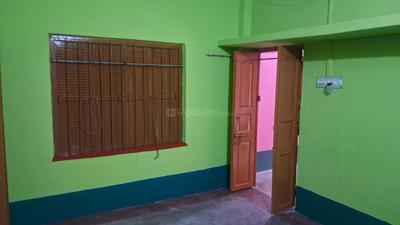 Bedroom Image of 1000 Sq.ft 2 BHK Independent House for rent in Madhyamgram Kolkata for Rs. 5500