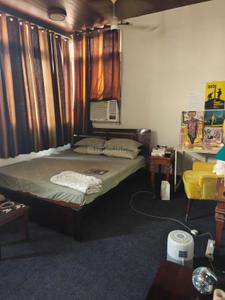 Bedroom Image of 500 Sq.ft 1 BHK Builder Floor for rent in Greater Kailash II New Delhi for Rs. 30000
