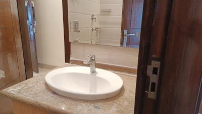 Image of 2000 Sq.ft 3 BHK Builder Floor for rent in Greater Kailash I, New Delhi for Rs. 120000