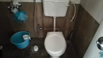 Bathroom Image of 750 Sq.ft 1 BHK Apartment / Flat for rent in Pietra Enclave, Katraj Pune for Rs. 18000
