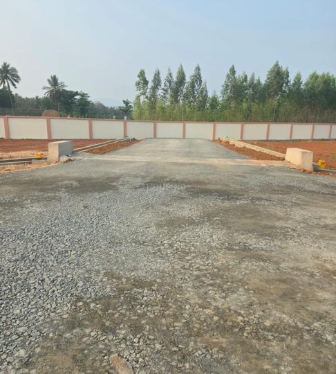 SRI DHAKSHITA SERENE NEST Main Image 1