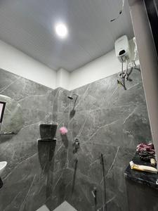 Bathroom Image of 800 Sq.ft 1 BHK Apartment / Flat for rent in Mahalakshmi Nagar Indore for Rs. 19500