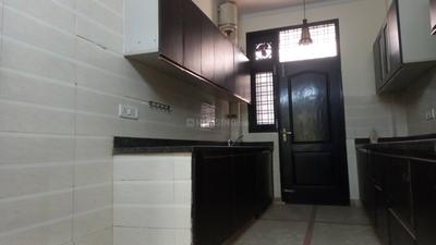 Kitchen Image of 2155 Sq.ft 3 BHK Builder Floor for rent in Sector 41 Gurgaon for Rs. 60500