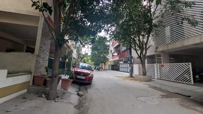 Balcony Image of 1000 Sq.ft 1.5 BHK Independent House for rent in Akshayanagar Bengaluru for Rs. 23000