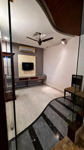 Hall Image of 3000 Sq.ft 4 BHK Independent House for rent in DLF Phase 4 Gurgaon for Rs. 300000