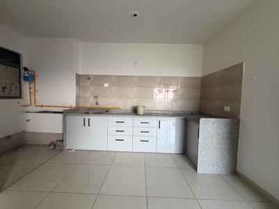 Kitchen Image of 1020 Sq.ft 1.5 BHK Apartment / Flat for sale in Godrej Vananta, Jagatpur Ahmedabad for Rs. 4350000