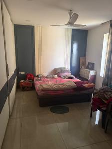 Bedroom Image of 3000 Sq.ft 3 BHK Apartment / Flat for rent in Bandlaguda Jagir Hyderabad for Rs. 65000