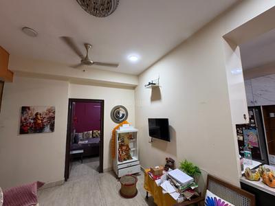 Hall Image of 1000 Sq.ft 2.5 BHK Apartment / Flat for sale in Panchsheel Pratishtha, Sector 75 Noida for Rs. 17800000