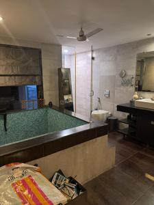 Bedroom Image of 6500 Sq.ft 7 BHK Independent House for sale in Maharani Bagh New Delhi for Rs. 850000000