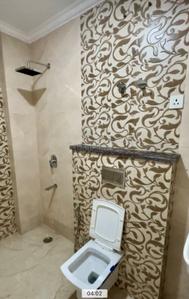 Bathroom Image of 1000 Sq.ft 3 BHK Builder Floor for sale in Vasant Kunj New Delhi for Rs. 12000000