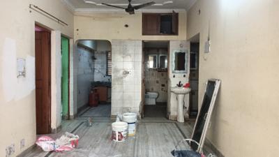 Living Room Image of 1000 Sq.ft 2 BHK Apartment / Flat for rent in Sarvahit Apartments, Sector 17 Dwarka New Delhi for Rs. 30000