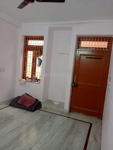 Bedroom Image of 450 Sq.ft 1 BHK Builder Floor for rent in Munirka New Delhi for Rs. 16000