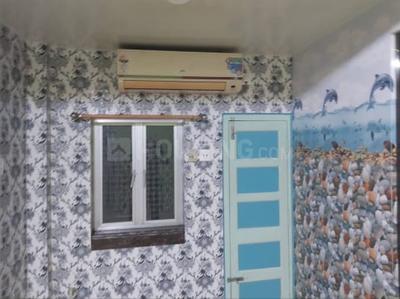 Bedroom Image of 450 Sq.ft 1 BHK Apartment / Flat for rent in Patuli Kolkata for Rs. 10000