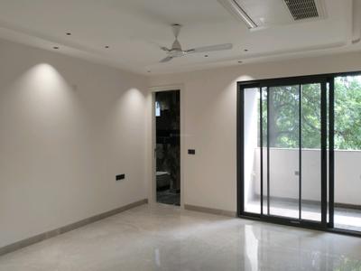 Bedroom Image of 4501 Sq.ft 4 BHK Builder Floor for sale in Model Town New Delhi for Rs. 90000000
