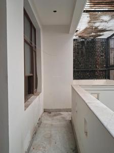 Living Room Image of 1200 Sq.ft 2 BHK Independent House for rent in Sector 47 Noida for Rs. 24500