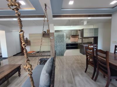 Hall Image of 3105 Sq.ft 4 BHK Apartment / Flat for sale in Ratnaakar Caledonia, Jodhpur Ahmedabad for Rs. 32500000