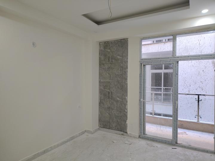 Vihaan Krystal Heights Main Image 1