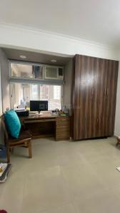 Hall Image of 1650 Sq.ft 3 BHK Apartment / Flat for sale in Panchsheel Wellington, Crossings Republik Ghaziabad for Rs. 11000000