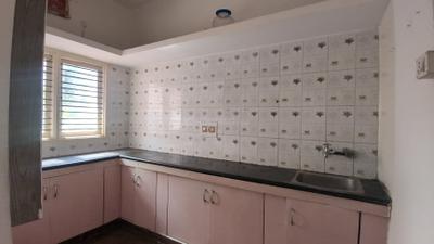 Kitchen Image of 1000 Sq.ft 2 BHK Builder Floor for rent in Ejipura Bengaluru for Rs. 26000