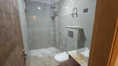 Image of 1200 Sq.ft 3 BHK Apartment / Flat for sale in Sultanpur, New Delhi for Rs. 9250000