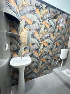 Bathroom Image of 1350 Sq.ft 2.5 BHK Apartment / Flat for rent in Basera Shree Kunj, Basharatpur Gorakhpur for Rs. 150000