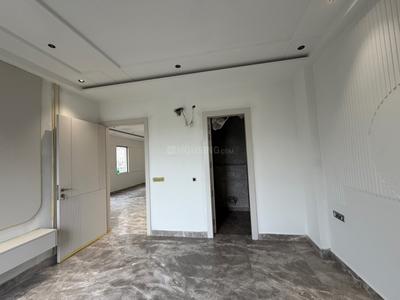 Bedroom Image of 1426 Sq.ft 3 BHK Builder Floor for sale in Mukherjee Apartment, Mukherjee Nagar New Delhi for Rs. 27000000