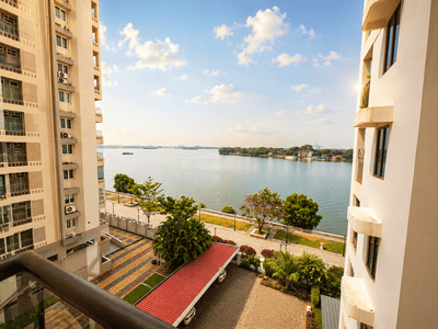 Image of 1400 Sq.ft 3 BHK Apartment / Flat for sale in ABAD Marine Plaza, Marine Drive, Kochi for Rs. 16600000