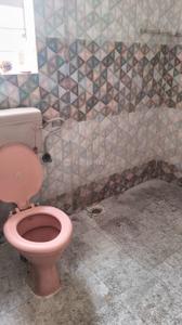 Bathroom Image of 600 Sq.ft 1 BHK Apartment / Flat for rent in Vijay Park, Kondhwa Pune for Rs. 15000