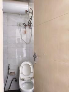 Bedroom One Image of 970 Sq.ft 2 BHK Apartment / Flat for sale in Unitech Uniworld Gardens 2, Sector 47 Gurgaon for Rs. 13500000