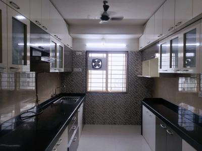 Kitchen Image of 3100 Sq.ft 4 BHK Apartment / Flat for sale in AP Kool Breeze, Santacruz West Mumbai for Rs. 125000000