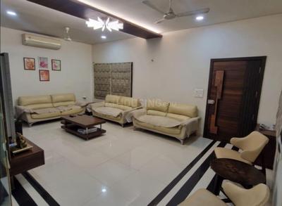 Hall Image of 4725 Sq.ft 5 BHK Independent House for sale in Shilaj Ahmedabad for Rs. 65000000