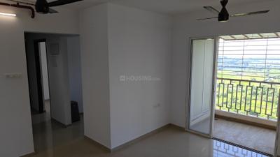 Living Room Image of 800 Sq.ft 2 BHK Apartment / Flat for rent in Puraniks City Reserva Phase 1, Kasarvadavali Thane for Rs. 25000
