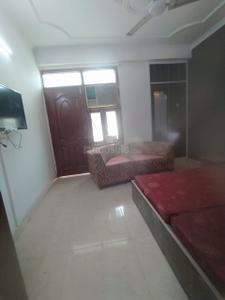 Bedroom Image of 1080 Sq.ft 3 BHK Apartment / Flat for rent in Rajpur Khurd Extension New Delhi for Rs. 25000