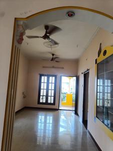 Hall Image of 1450 Sq.ft 2 BHK Independent House for rent in Narasothipatti Salem for Rs. 16000
